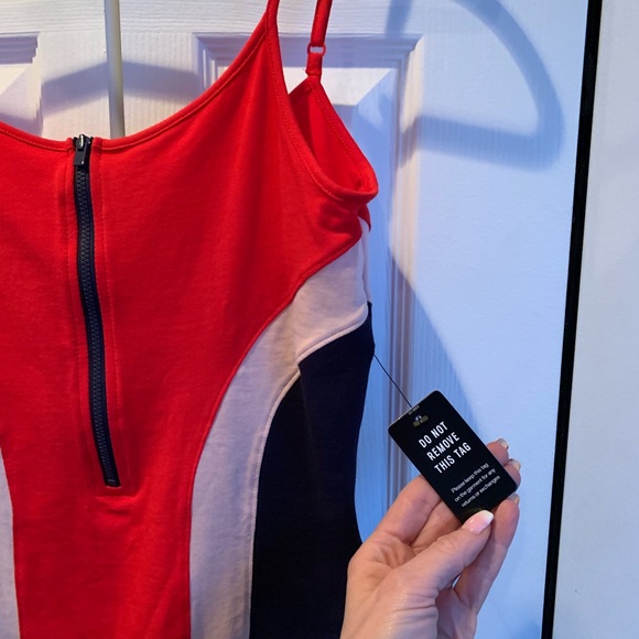 Bodysuit - Picture 2 of 3